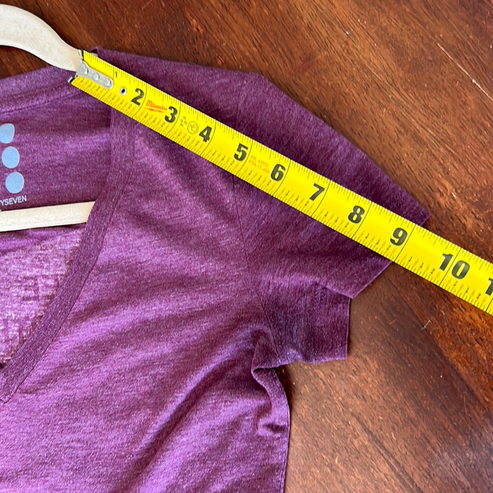 Slip 77 Free Martha’s Vineyard V-Neck T-Shirt - Small - Picture 6 of 10
